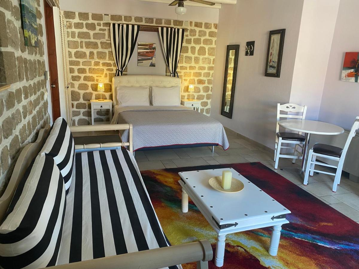 Myral Guesthouse Нафплион Екстериор снимка