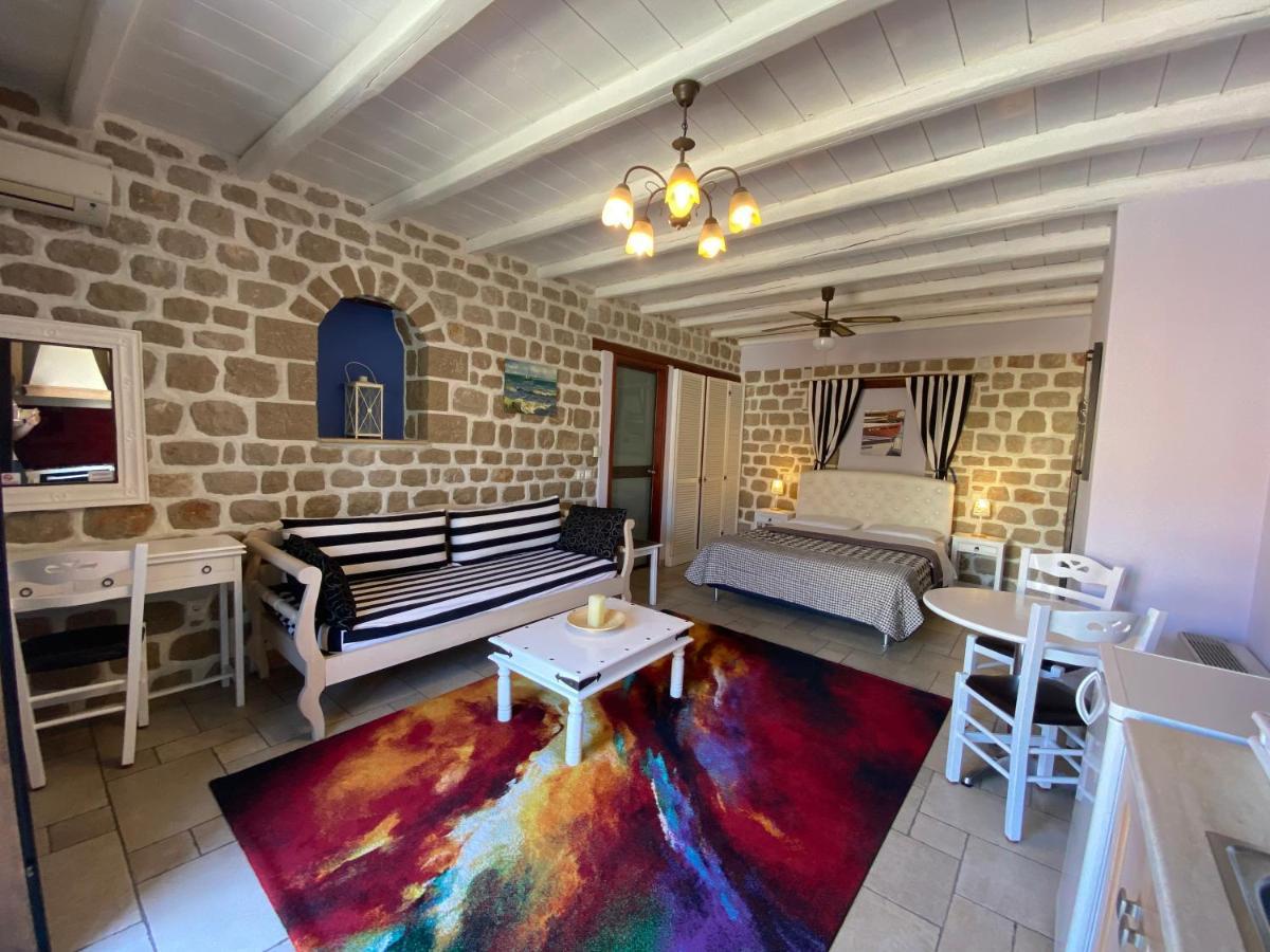 Myral Guesthouse Нафплион Екстериор снимка