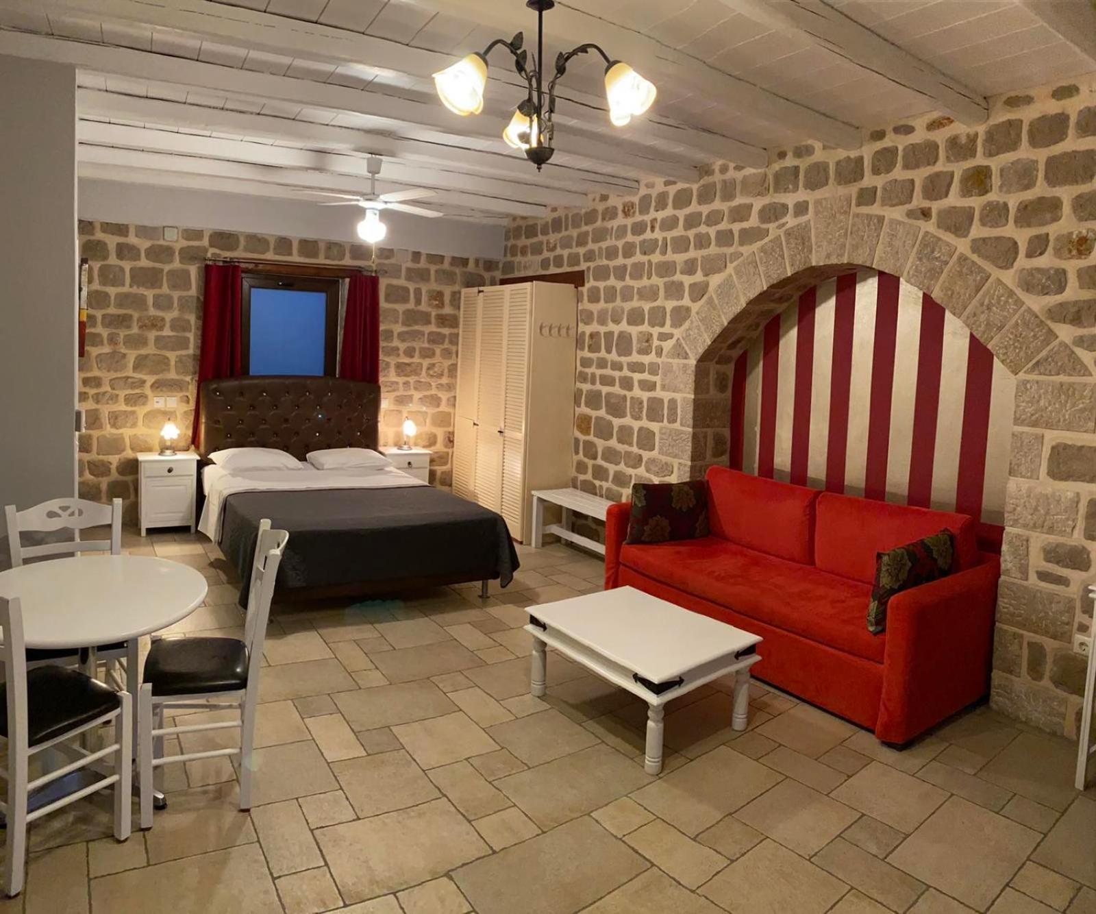 Myral Guesthouse Нафплион Екстериор снимка